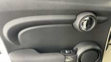 MINI Hatchback 1.5 Cooper Classic II 5dr Petrol Hatchback